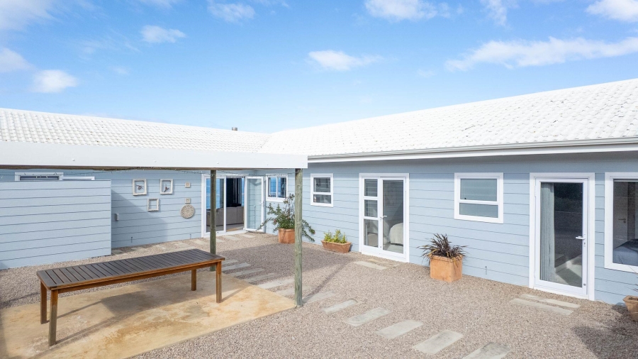 3 Bedroom Property for Sale in Dana Bay Western Cape